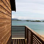 Bathuset 69nord Sommarøy