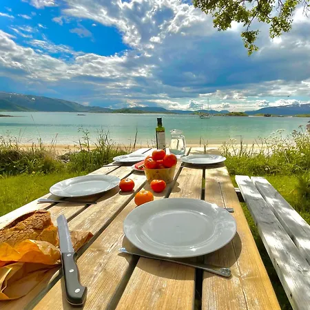 Gæstehus Båthuset 69nord *