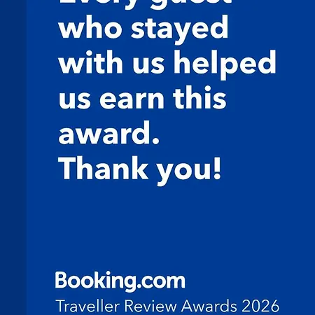 Båthuset 69nord Sommarøy